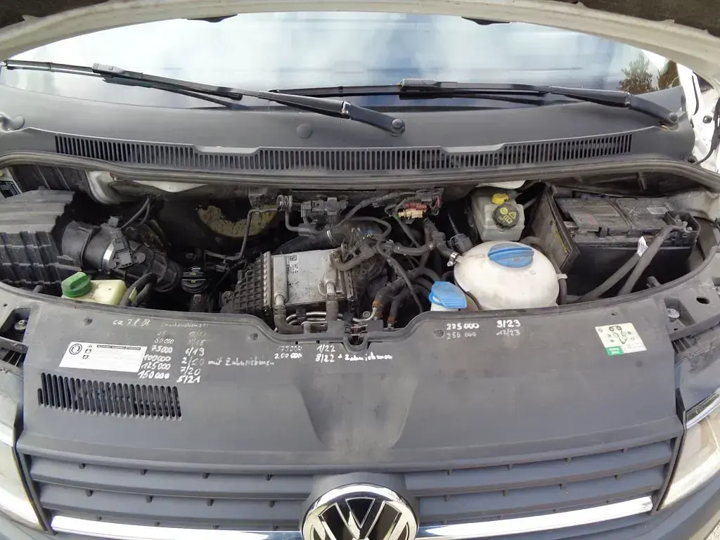 Używany VW Transporter 84 KM (61 kW) 2017 Biały Van