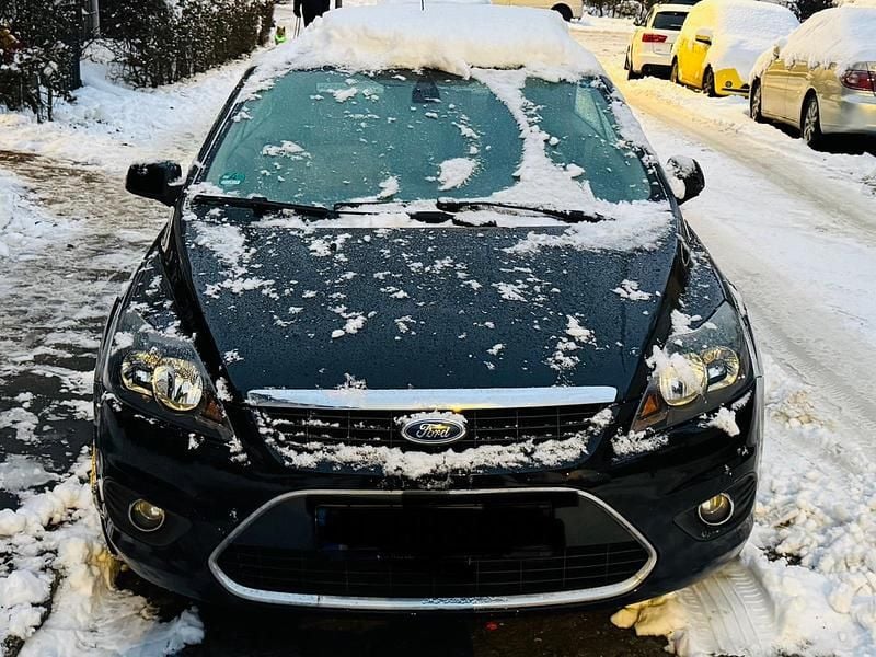 Gebraucht Ford Focus Cabriolet Titanium 145 PS (106 kW) 2008 Schwarz Cabrio