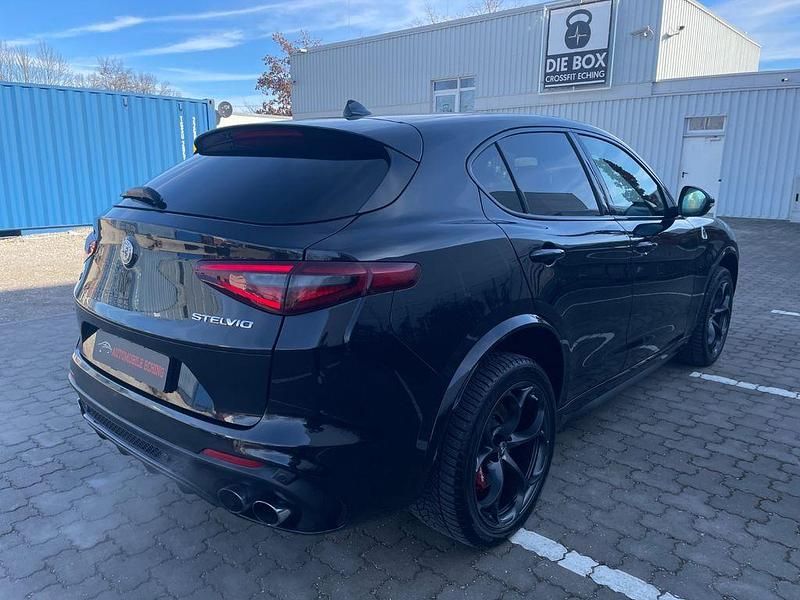Gebraucht Alfa Romeo Stelvio Quadrifoglio 510 PS (375 kW) 2018 Schwarz SUV