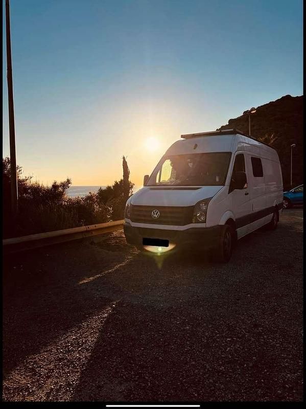 Weiß Gebraucht 2015 VW Crafter Van | 37.499 € - Bild 1/4