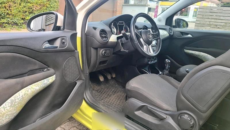 Gebraucht Opel Adam 69 PS (50 kW) 2013 Grün Kleinwagen