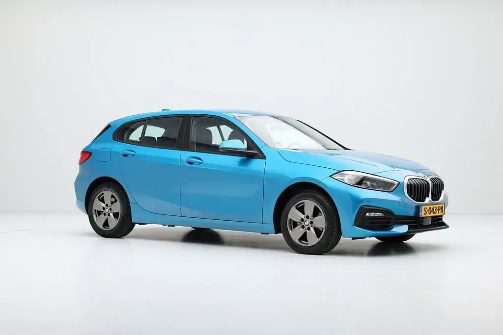 Gebraucht BMW 118 136 PS (100 kW) 2023 Blau Limousine