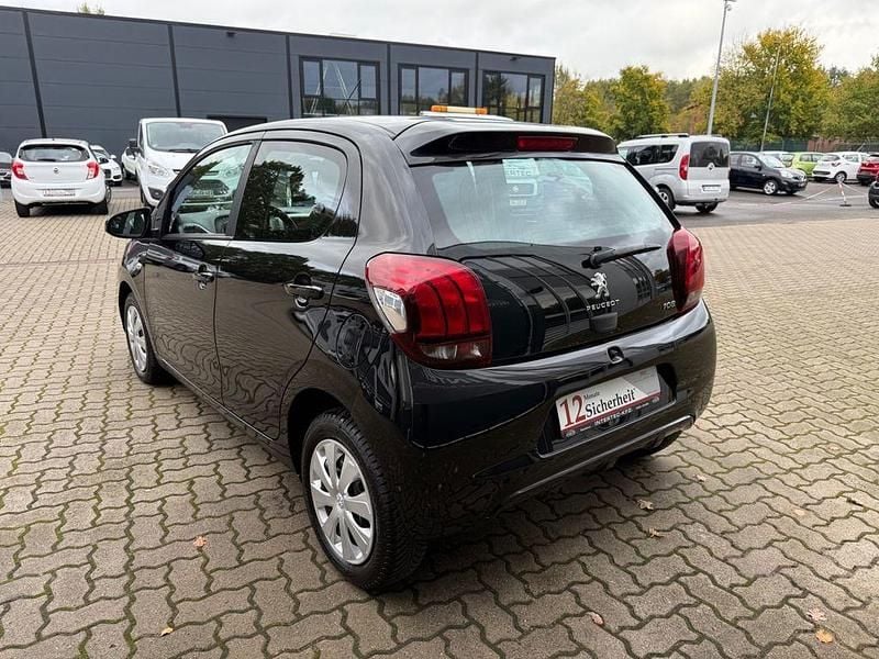 Gebraucht Peugeot 108 Active 69 PS (50 kW) 2015 Schwarz Kleinwagen