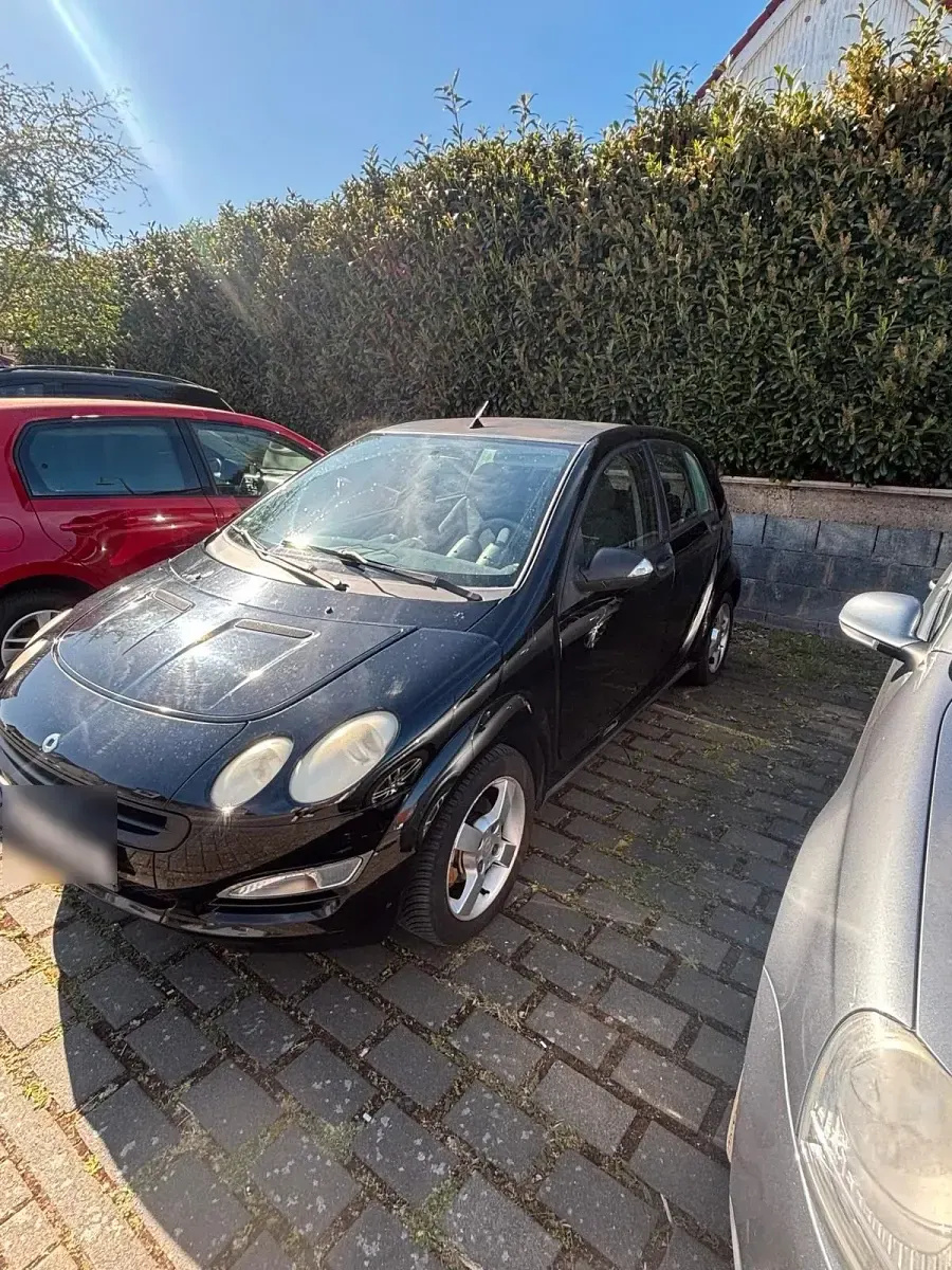Second-hand Smart ForFour 95 CP (69 kW) 2004 Negru Hatchback