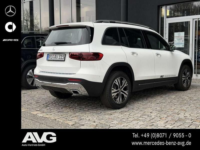 Gebraucht Mercedes GLB200 Progressive 150 PS (110 kW) 2026 Unilack polarweiß SUV