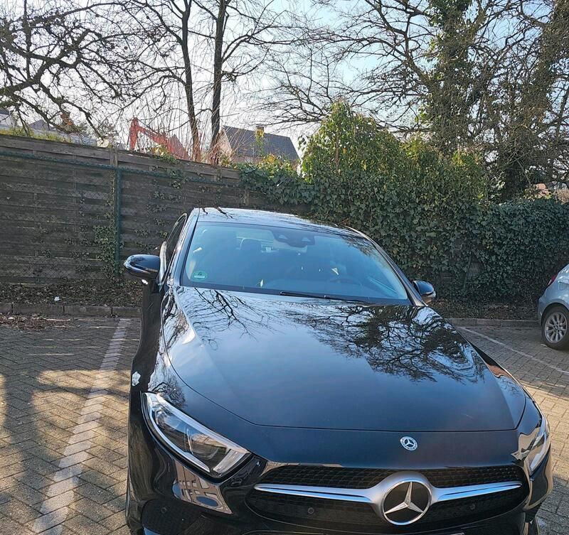 Schwarz Gebraucht 2019 Mercedes CLS350 Limousine | 35.500 € (Superpreis) - Bild 1/4