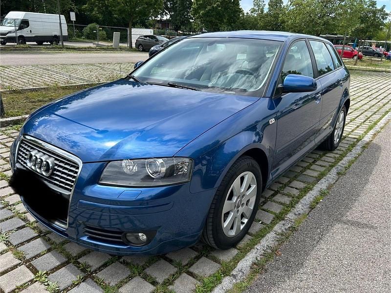 Blau Gebraucht 2007 Audi A3 Sportback Limousine | 6.850 € (Etwas zu teuer) - Bild 1/4
