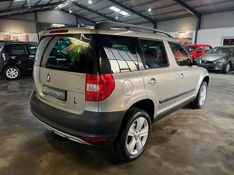 Gebraucht Skoda Yeti Plus Edition 122 PS (89 kW) 2013 Beige SUV
