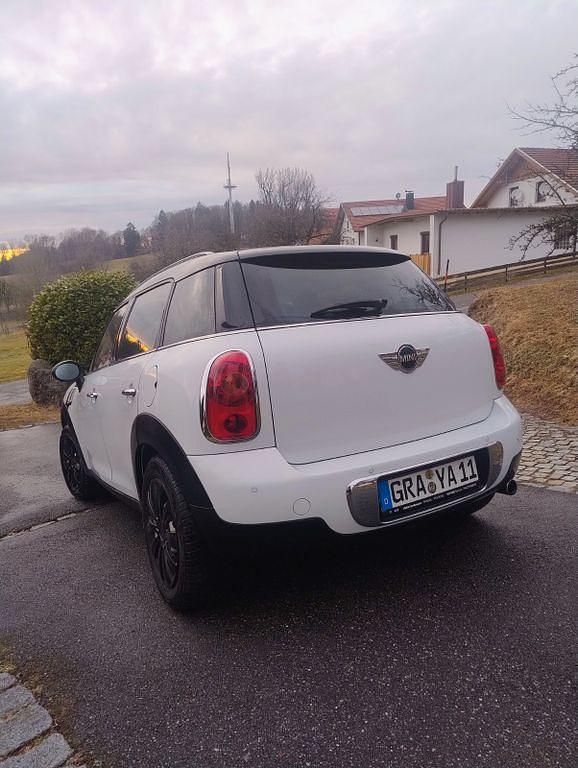 Gebraucht Mini Cooper Countryman 122 PS (89 kW) 2011 Weiß SUV