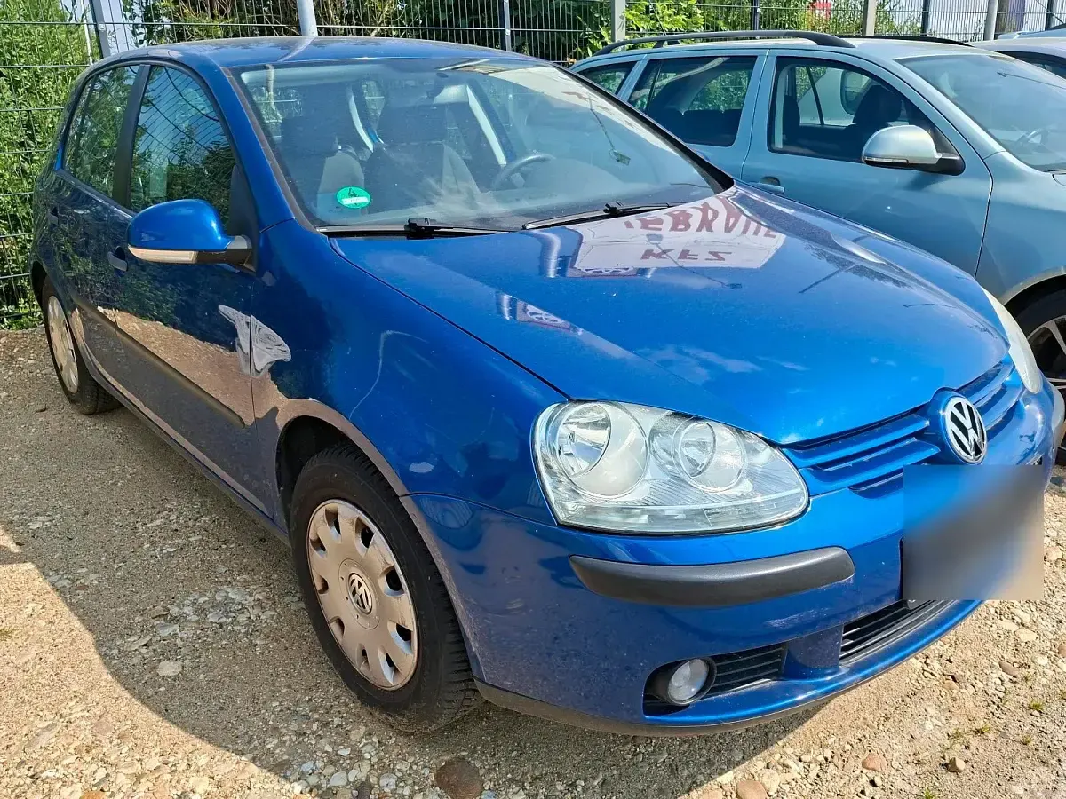Gebraucht VW Golf V 80 PS (58 kW) 2004 Blau Kleinwagen