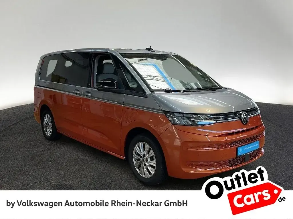 Gebraucht VW Multivan Life 150 PS (110 kW) 2022 Silber Van / Kleinbus