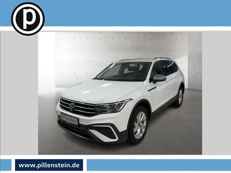 Weiß Gebraucht 2024 VW Tiguan Allspace Life SUV | 32.912 € (Fairer Preis) - Bild 1/4