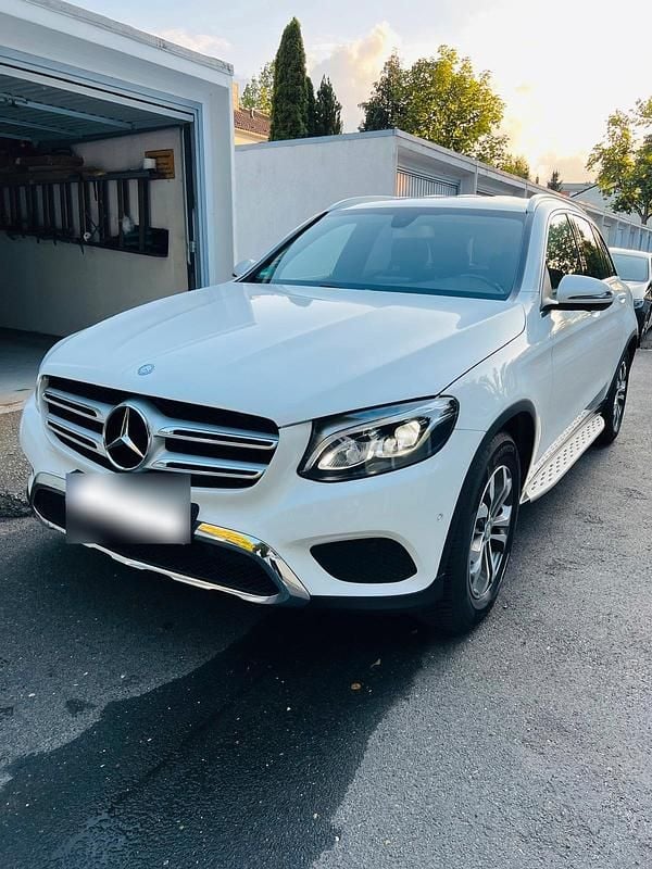 Gebraucht Mercedes GLC220 170 PS (125 kW) 2016 Weiß SUV