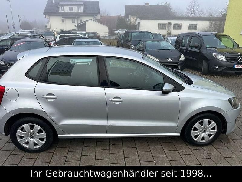 Gebraucht VW Polo Trendline 60 PS (44 kW) 2010 Silber Limousine