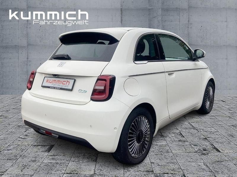 Gebraucht Fiat 500e 86 kW (117 PS) 2023 Weiß Limousine