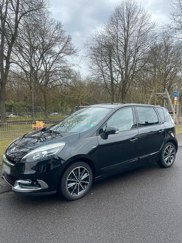 Gebraucht Renault Scénic III Bose Edition 130 PS (95 kW) 2012 Schwarz Van / Kleinbus