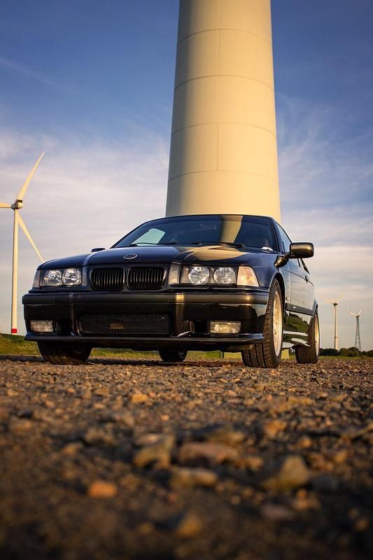 Gebraucht BMW 323 Compact 170 PS (125 kW) 1997 Schwarz Kleinwagen
