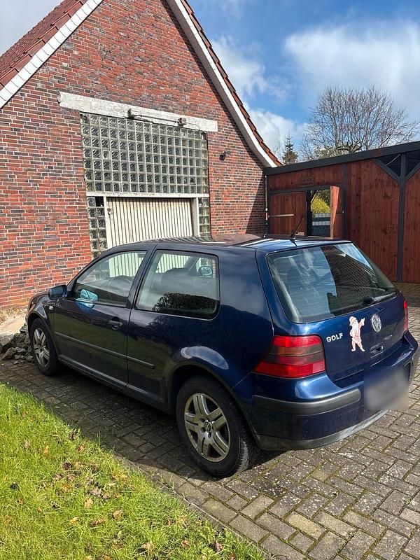 Gebraucht VW Golf IV 75 PS (55 kW) 2001 Blau Limousine