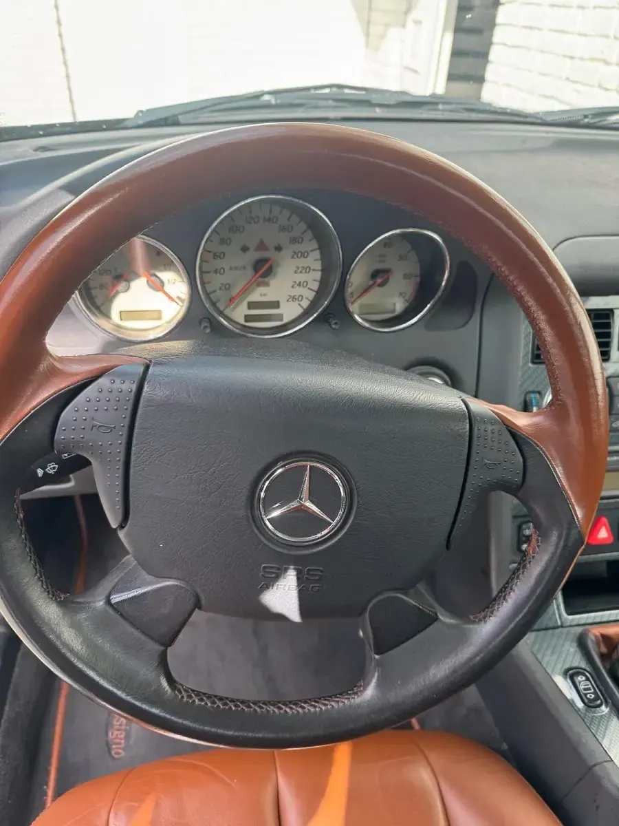 Gebraucht Mercedes SLK200 136 PS (100 kW) 2000 Schwarz Cabrio