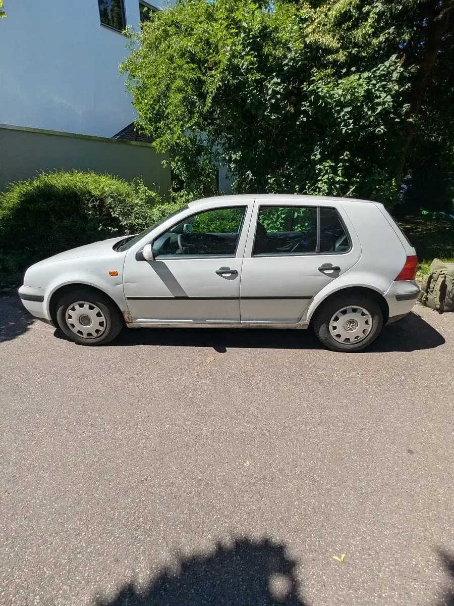 Gebraucht VW Golf III 75 PS (55 kW) 1998 Weiß Limousine