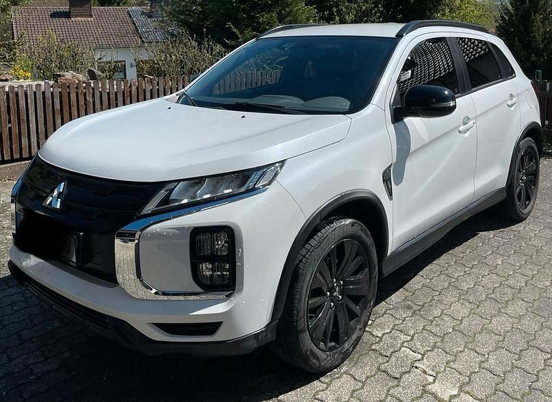 Weiß Gebraucht 2020 Mitsubishi ASX Spirit+ SUV | 20.500 € (Etwas zu teuer) - Bild 1/4