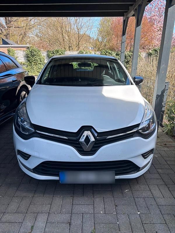 Gebraucht Renault Clio IV 72 PS (52 kW) 2018 Weiß Kleinwagen