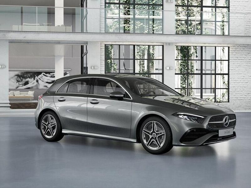 Gebraucht Mercedes A200 AMG 150 PS (110 kW) 2025 Grau Limousine