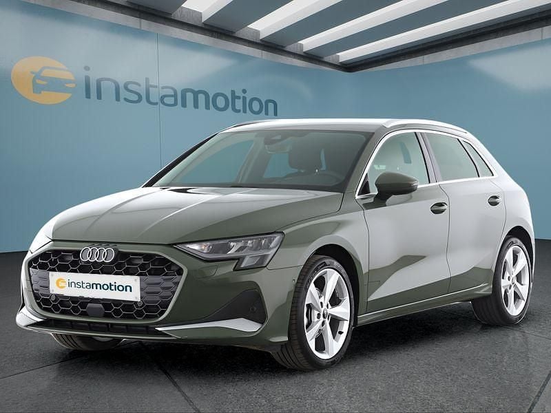 Grün Gebraucht 2025 Audi A3 Sportback Kleinwagen | 35.249 € (Guter Preis) - Bild 1/4