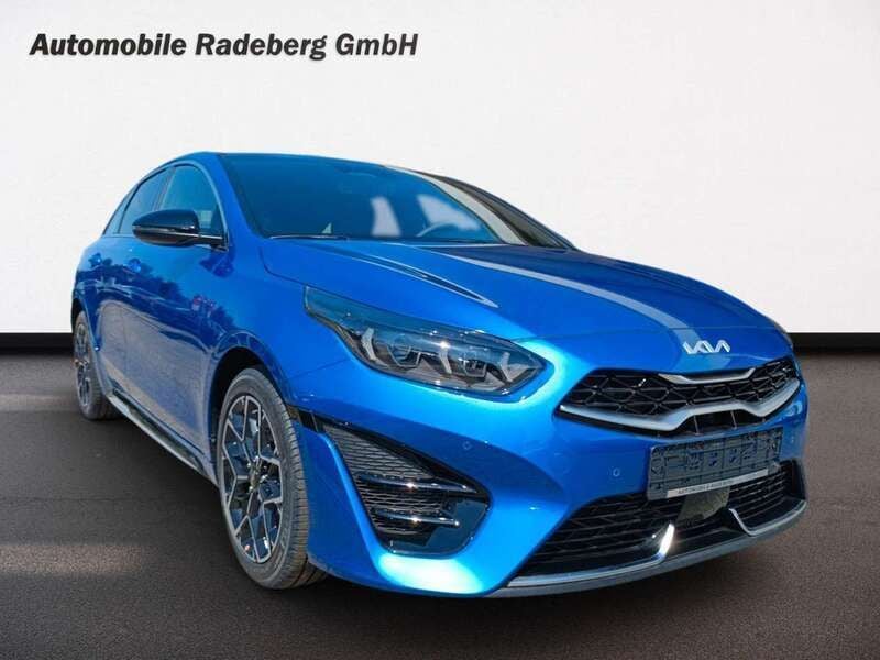 Gebraucht Kia ProCeed 140 PS (102 kW) 2024 (b3l) blue flame met. Kleinwagen