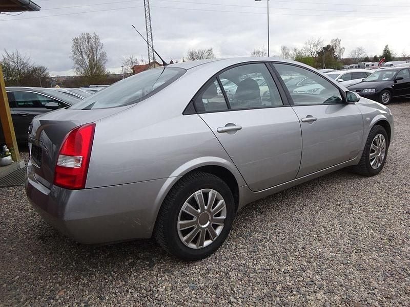 Gebraucht Nissan Primera Acenta 116 PS (85 kW) 2002 Grau Limousine
