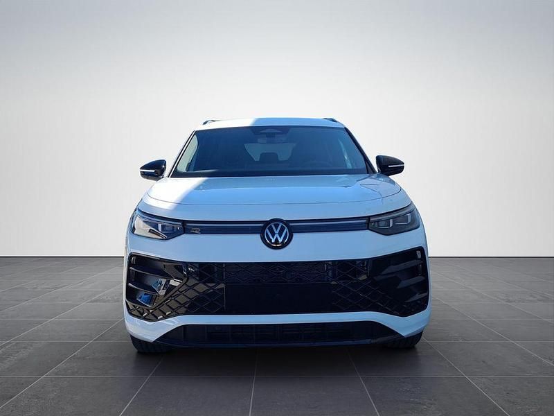 Gebraucht VW Tayron R-line 193 PS (141 kW) 2026 Pure white SUV