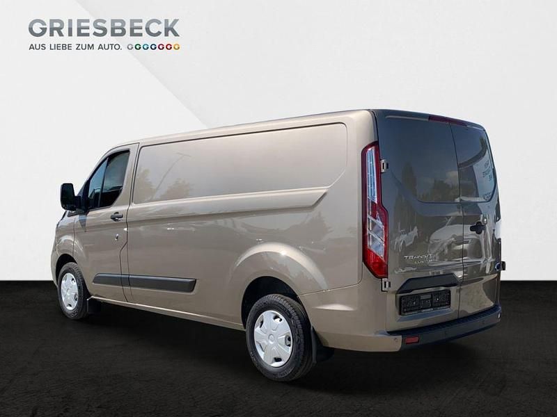 Gebraucht Ford Transit Custom Trend 131 PS (96 kW) 2022 Pyrit silber (metallic) Van