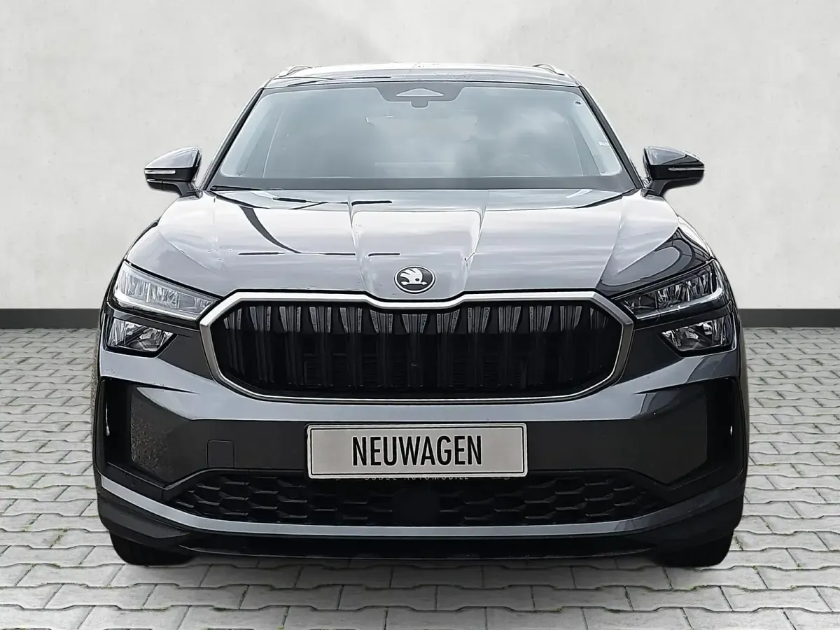 Neu Skoda Kodiaq Selection 150 PS (110 kW) 2026 Black magic perleffekt SUV