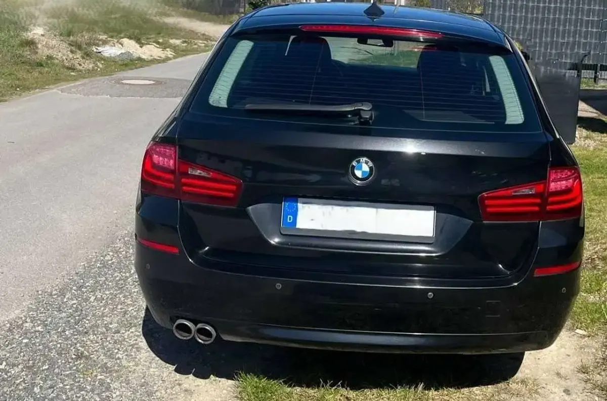 Gebraucht BMW 520 190 PS (139 kW) 2014 Schwarz Kombi