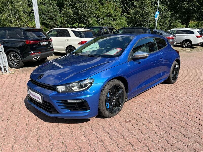 Rising blue metallic (metallic) Gebraucht 2016 VW Scirocco R Coupé | 17.990 € (Superpreis) - Bild 1/4