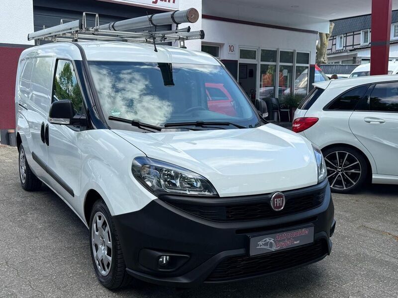 Weiß Gebraucht 2021 Fiat Doblò Van / Kleinbus | 7.990 € (Guter Preis) - Bild 1/4