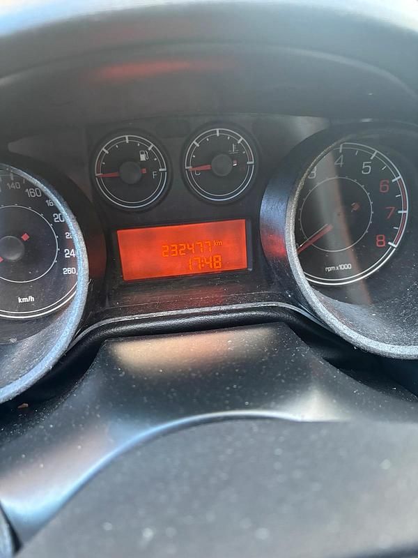 Gebraucht Fiat Bravo 2009 Weiß Kleinwagen