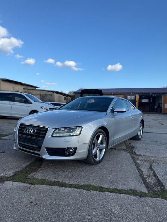 Gebraucht Audi A5 Design 211 PS (155 kW) 2010 Silber Coupé