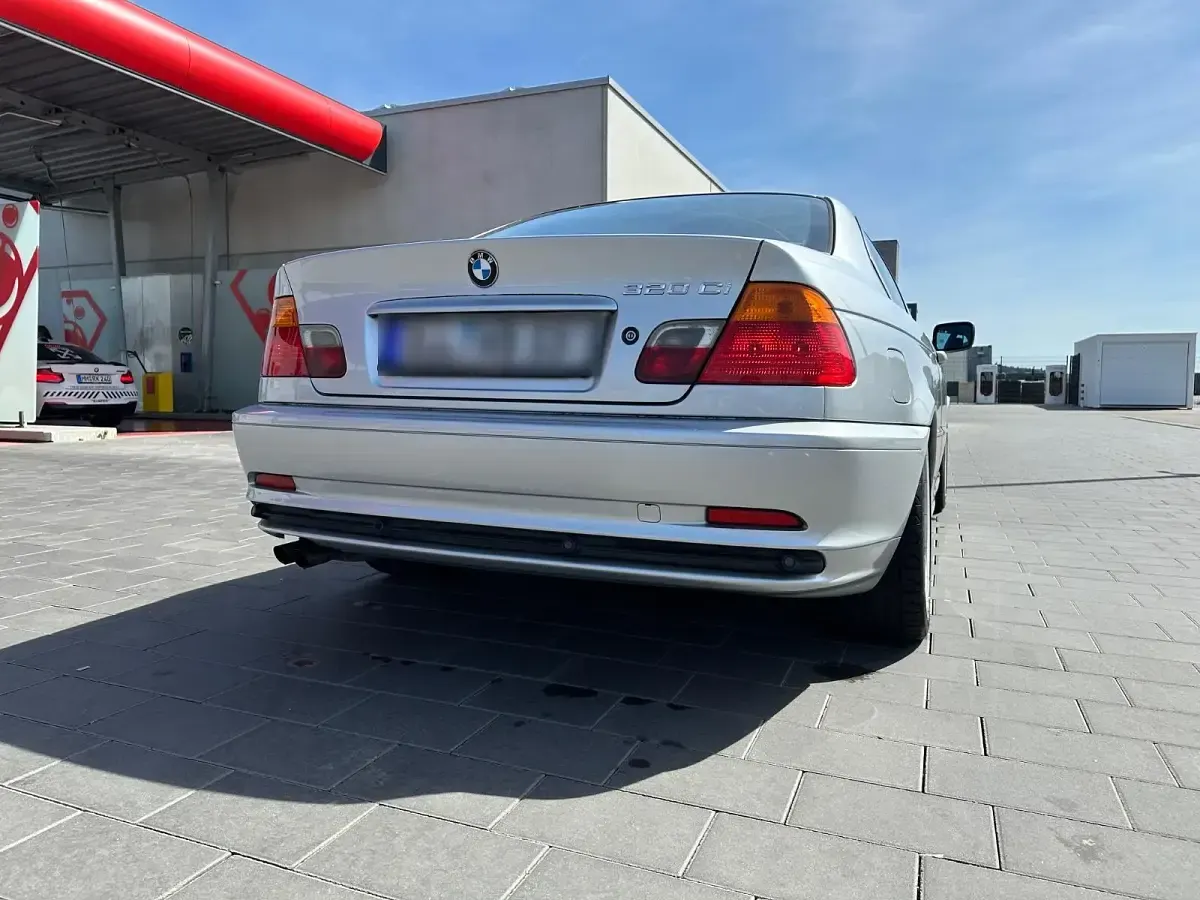 Usata BMW 320 170 CV (125 kW) 2003 Argento Coupé