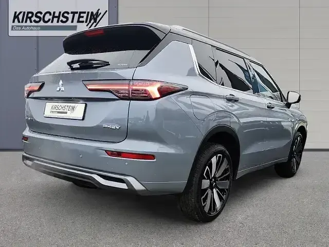 Gebraucht Mitsubishi Outlander P-HEV Diamant Edition 306 PS (225 kW) 2025 Schwarz SUV