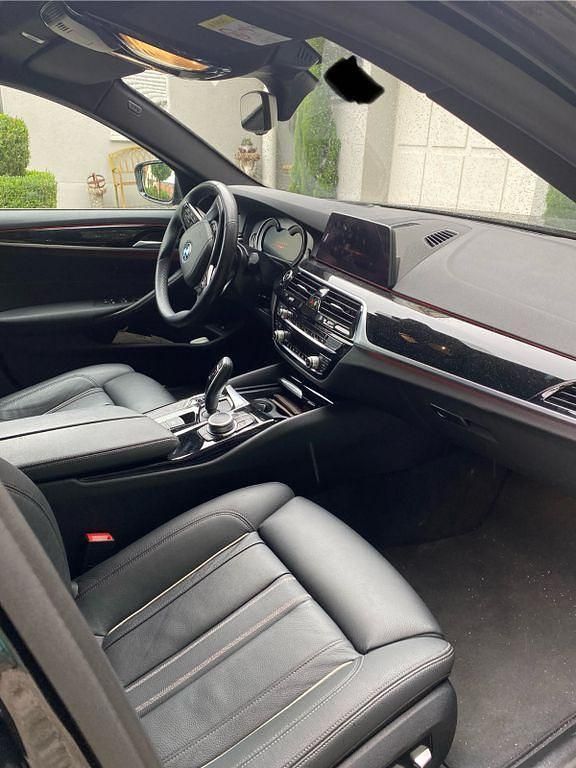Gebraucht BMW 530 Sport Line 265 PS (194 kW) 2020 Schwarz Limousine