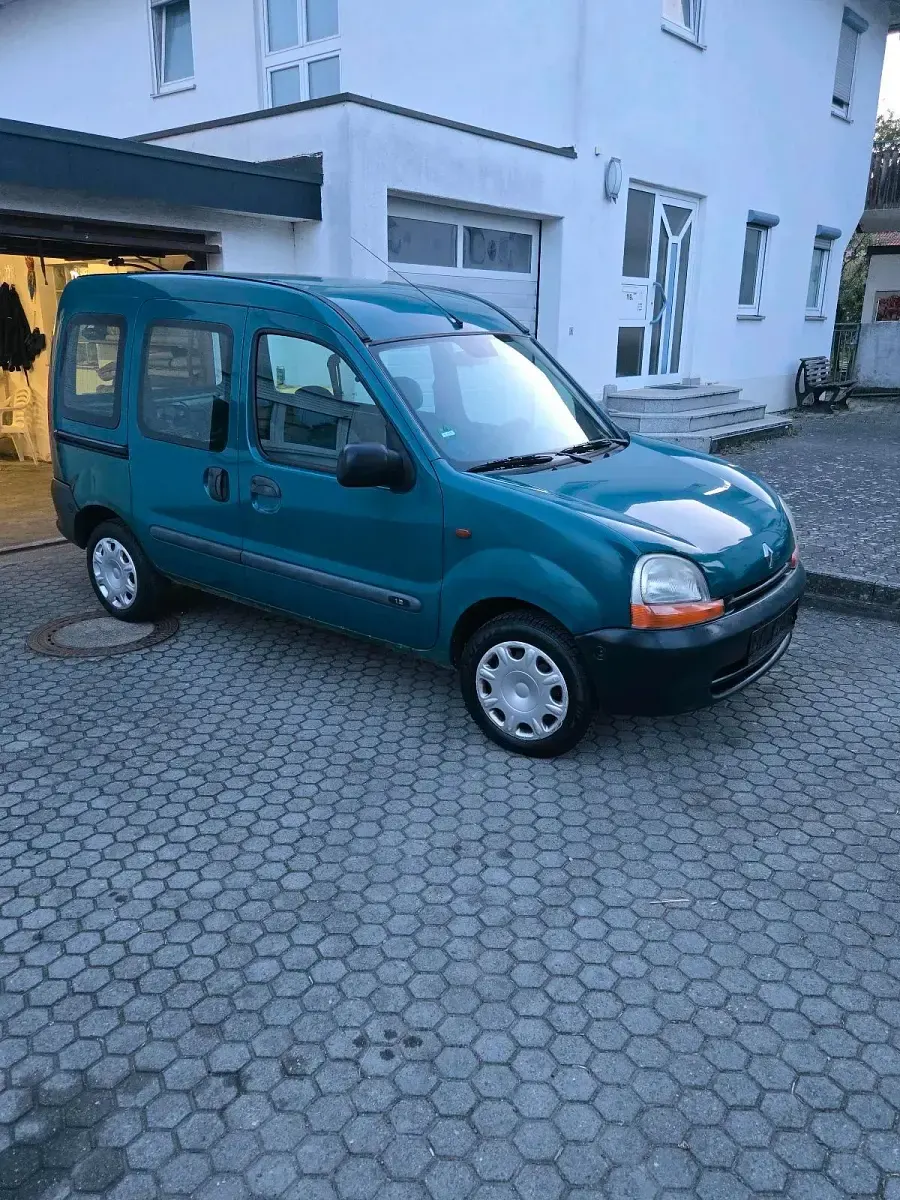 Usata Renault Kangoo 75 CV (55 kW) 2000 Verde Monovolume