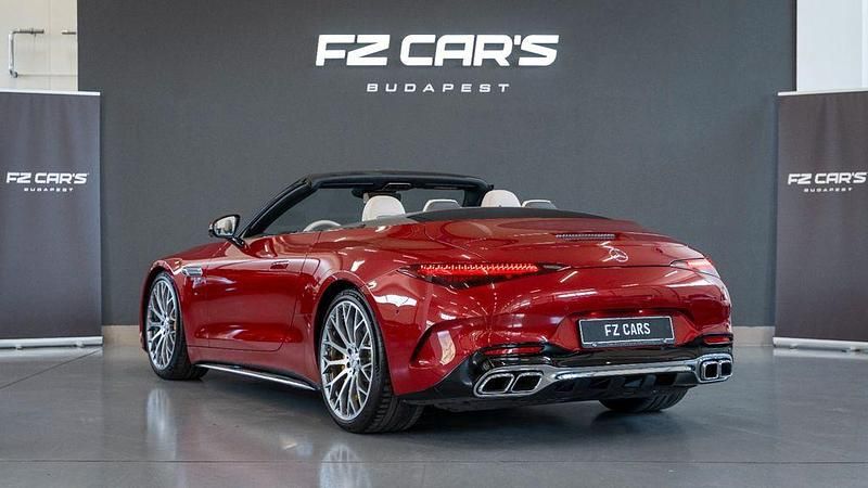 Gebraucht Mercedes SL63 AMG AMG 585 PS (430 kW) 2022 Rot Cabrio