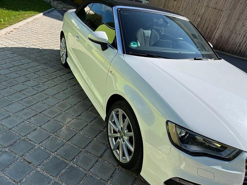 Gebraucht Audi A3 Cabriolet S-Line 125 PS (91 kW) 2016 Weiß Cabrio