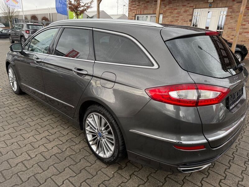 Gebraucht Ford Mondeo Vignale 211 PS (155 kW) 2017 Grau Kombi