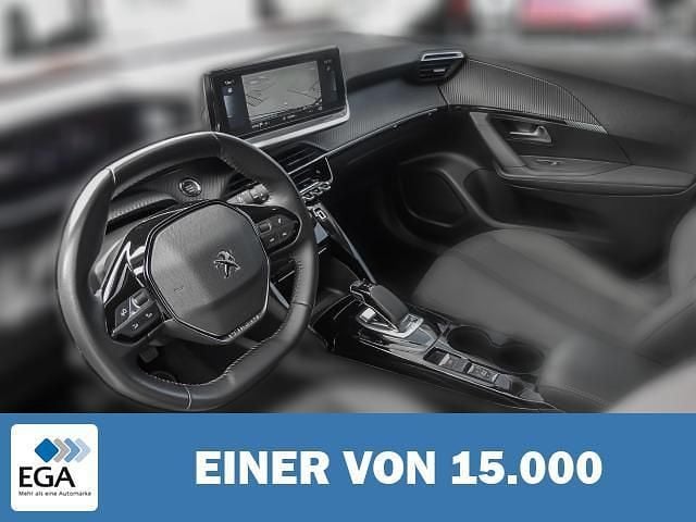 Second-hand Peugeot e-2008 Allure 100 kW (136 CP) 2021 Metallic SUV