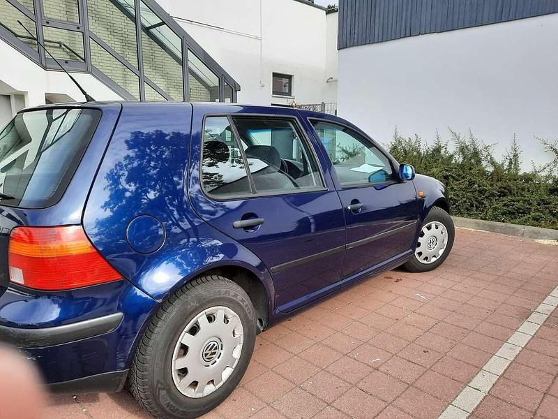 Gebraucht VW Golf III Trendline 75 PS (55 kW) 1998 Blau Limousine