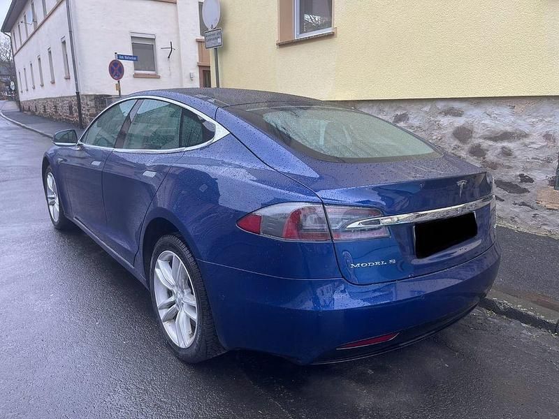 Gebraucht Tesla Model S 244 kW (332 PS) 2016 Blau Kleinwagen