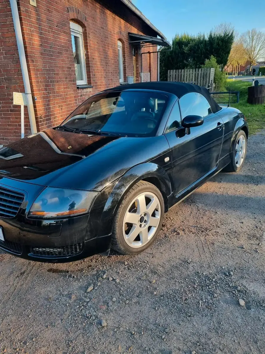 Gebraucht Audi TT Roadster 150 PS (110 kW) 2002 Schwarz Cabrio