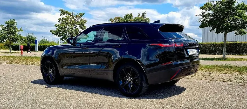 Gebraucht Land Rover Range Rover Velar R-Dynamic 250 PS (183 kW) 2018 Schwarz SUV